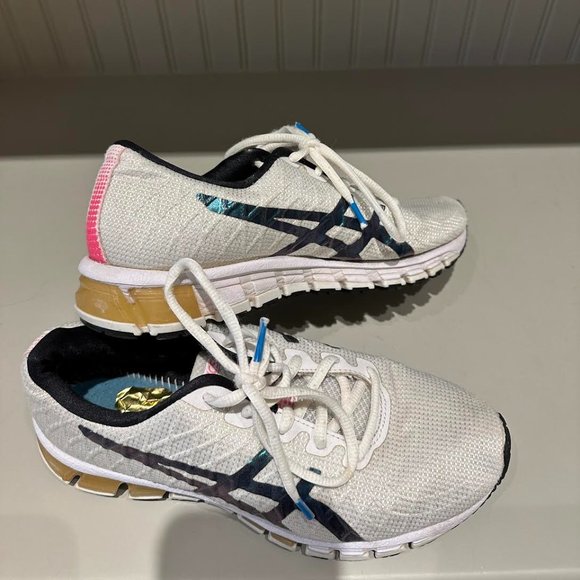 Women's Asics Running Shoes I Size 5 1/2 - Picture 1 of 5